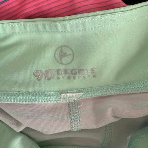 90 Degrees by Reflex Striped Crops - Picture 6 of 7